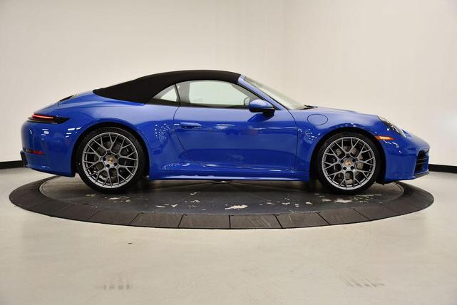 Photo of 2025 Lugano Blue Porsche 911
