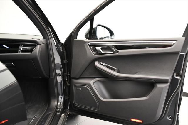 Photo of 2025 Volcano Grey Metallic Porsche Macan