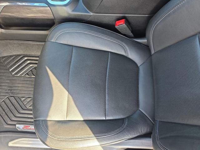 Photo of 2020 White Chevrolet Silverado 3500