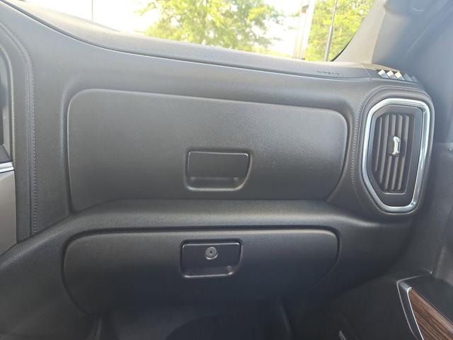 Photo of 2022 Northsky Blue Metallic Chevrolet Silverado 2500