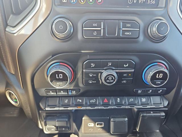 Photo of 2022 Northsky Blue Metallic Chevrolet Silverado 2500