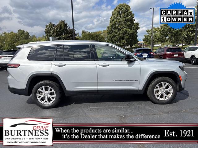 Photo of 2022 Silver Zynith Jeep Grand Cherokee L