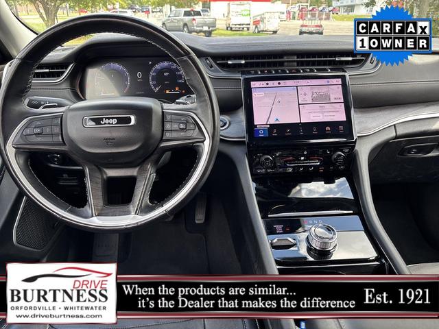 Photo of 2022 Silver Zynith Jeep Grand Cherokee L