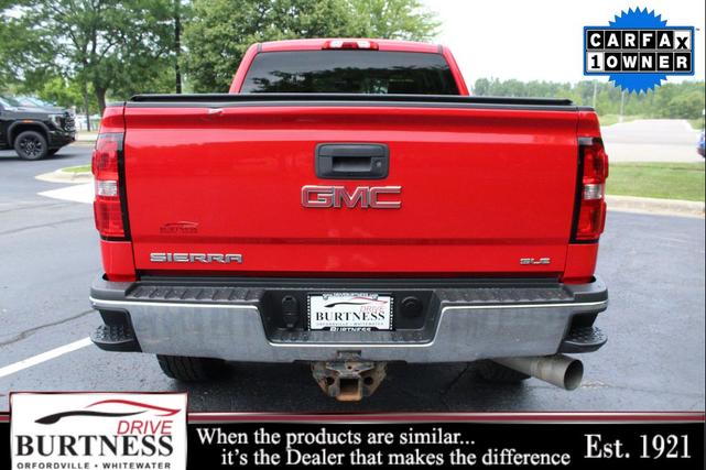 Photo of 2016 Red GMC Sierra 2500