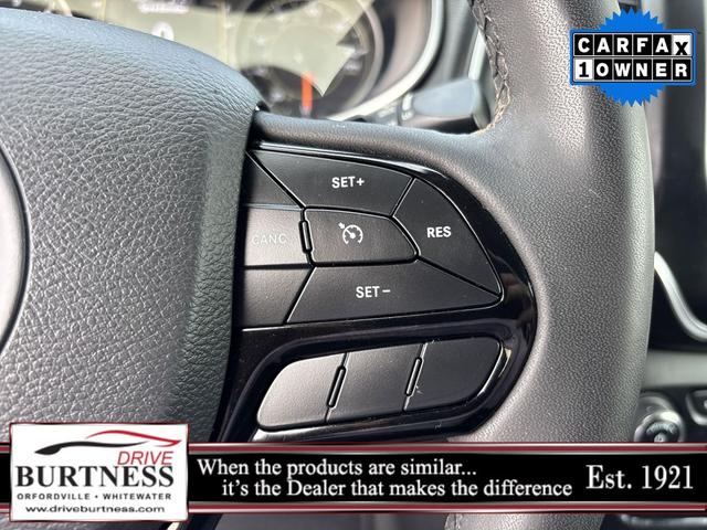 Photo of 2021 Velvet Red Pearlcoat Jeep Cherokee