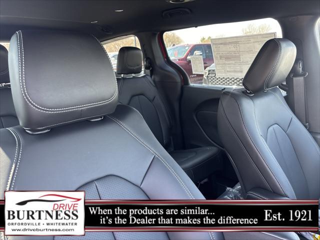 Photo of 2025 Red Hot Pearlcoat Chrysler Pacifica