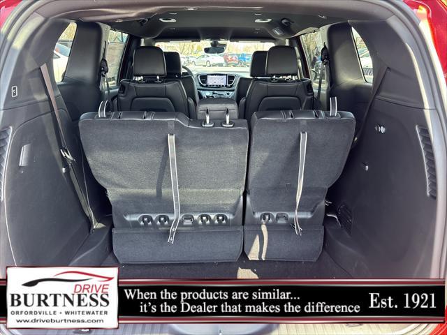 Photo of 2025 Red Hot Pearlcoat Chrysler Pacifica