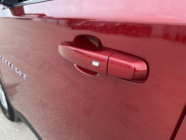 Photo of 2021 Cajun Red Tintcoat Chevrolet Traverse