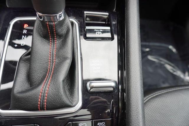 Photo of 2022 Diamond Black Jeep Compass