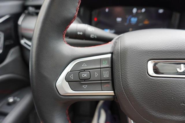 Photo of 2022 Diamond Black Jeep Compass