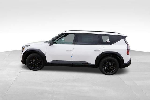 Photo of 2026 Glacial White Pearl Kia EV9