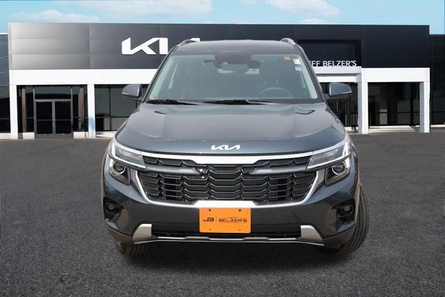 Photo of 2025 Gravity Gray Kia Seltos