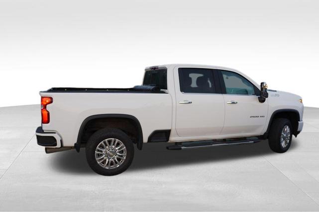 Photo of 2023 Summit White Chevrolet Silverado 2500