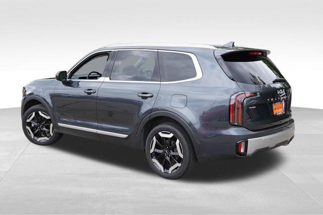 Photo of 2024 Gravity Gray Kia Telluride