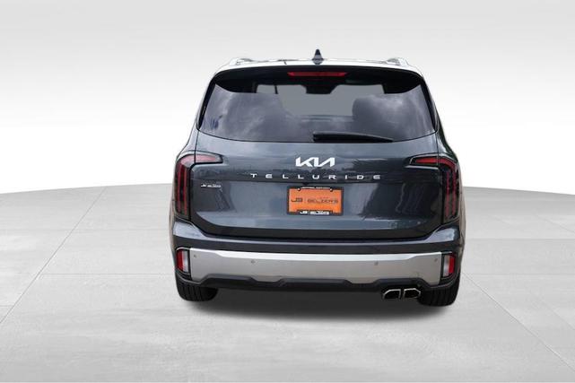 Photo of 2024 Gravity Gray Kia Telluride