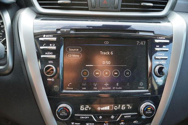 Photo of 2020 Black Nissan Murano