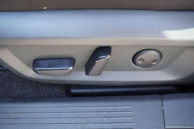 Photo of 2023 Gun Metallic Nissan Rogue