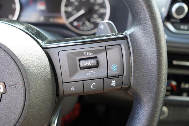Photo of 2023 Gun Metallic Nissan Rogue