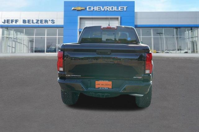 Photo of 2025 Black Chevrolet Colorado