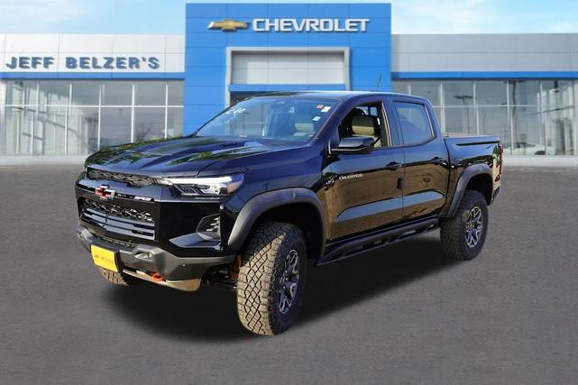 Photo of 2025 Black Chevrolet Colorado