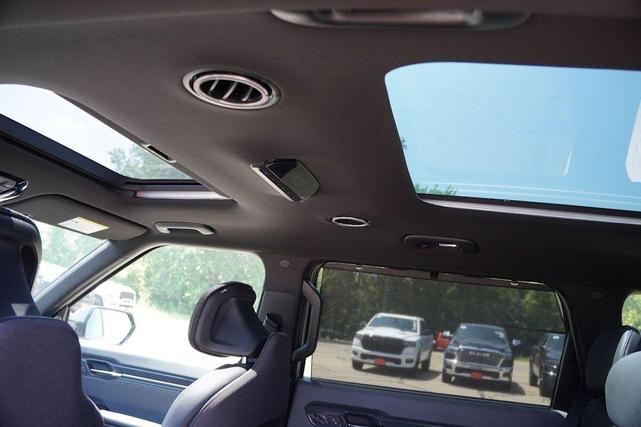 Photo of 2026 Brown Kia EV9