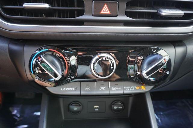 Photo of 2022 Thunder Gray Hyundai KONA