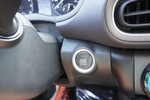 Photo of 2022 Thunder Gray Hyundai KONA