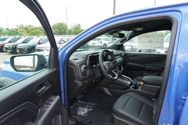 Photo of 2025 Reef Blue Metallic Chevrolet Colorado