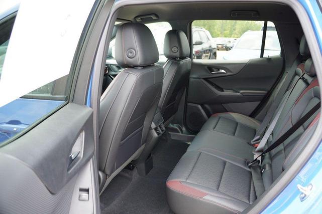 Photo of 2026 Reef Blue Metallic Chevrolet Equinox