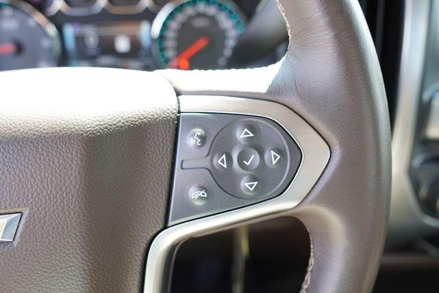 Photo of 2017 Deep Ocean Blue Metallic Chevrolet Silverado 1500