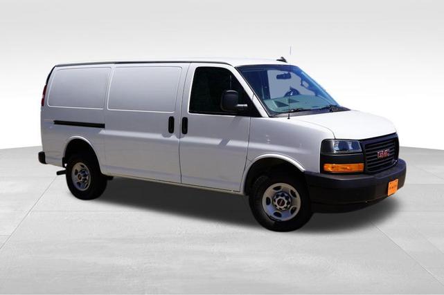 Photo of 2023 Summit White GMC Savana 2500