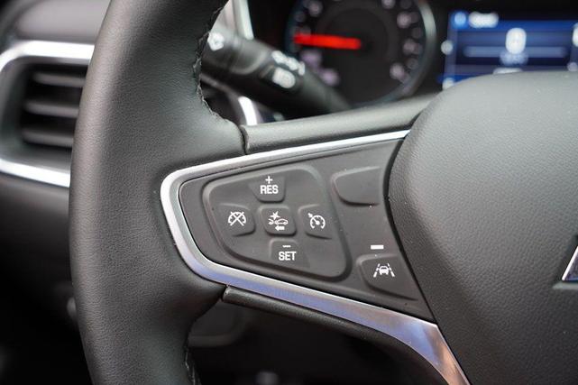 Photo of 2023 Gray Chevrolet Equinox