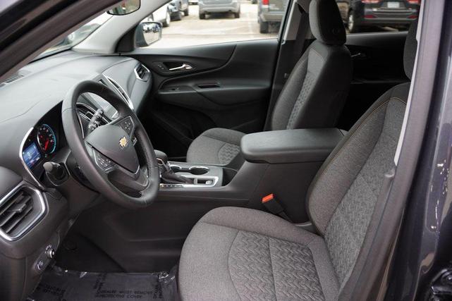 Photo of 2023 Gray Chevrolet Equinox