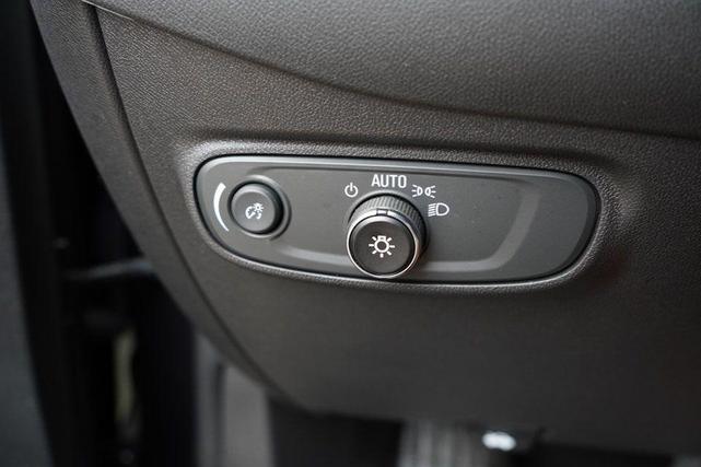 Photo of 2023 Gray Chevrolet Equinox