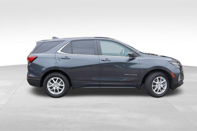 Photo of 2023 Gray Chevrolet Equinox