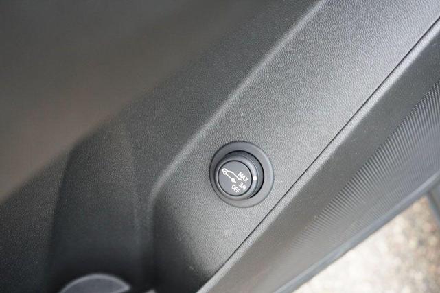 Photo of 2023 Gray Chevrolet Equinox