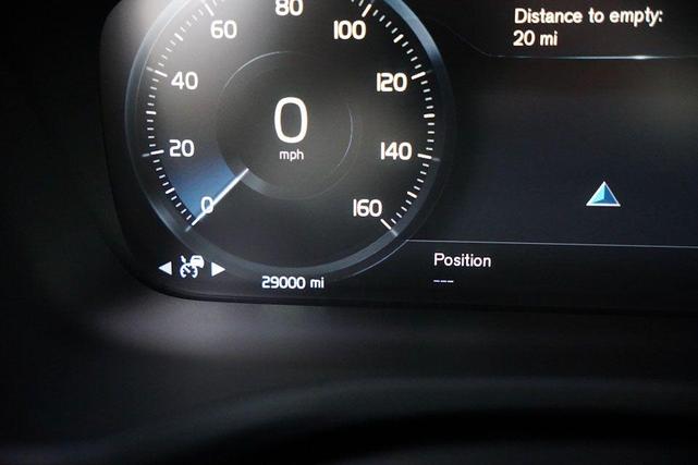 Photo of 2019 Pine Gray Metallic Volvo S60