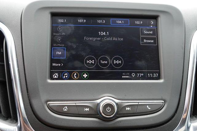 Photo of 2022 Mosaic Black Metallic Chevrolet Equinox