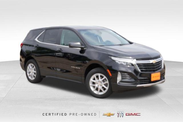 Photo of 2022 Mosaic Black Metallic Chevrolet Equinox