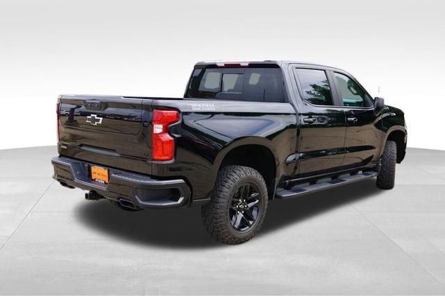 Photo of 2022 Black Chevrolet Silverado 1500