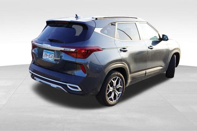Photo of 2023 Gravity Gray Kia Seltos