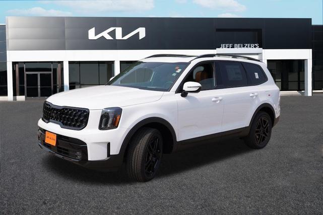 Photo of 2025 Glacial White Pearl Kia Telluride