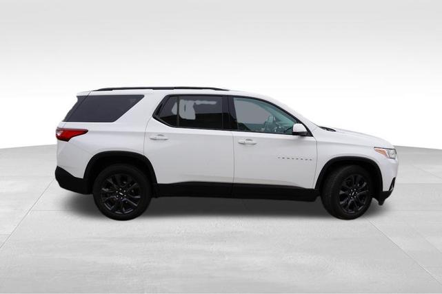Photo of 2021 Summit White Chevrolet Traverse
