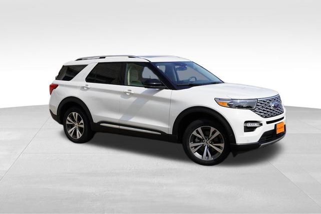 Photo of 2020 Star White Ford Explorer