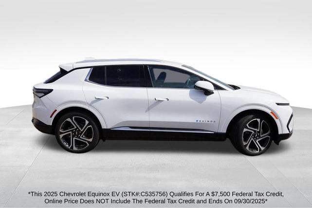 Photo of 2025 Summit White Chevrolet Equinox EV