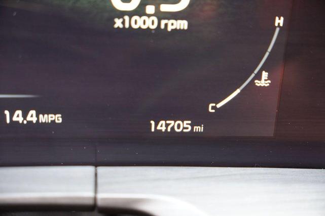 Photo of 2024 Glacial White Pearl Kia Telluride