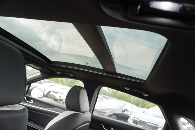 Photo of 2025 Wolf Gray Kia K5
