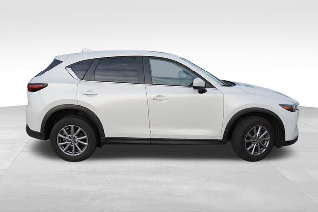 Photo of 2023 Rhodium White Metallic Mazda CX-5