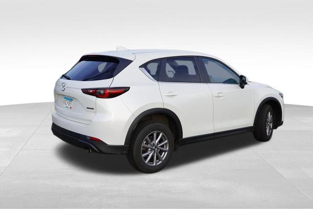 Photo of 2023 Rhodium White Metallic Mazda CX-5