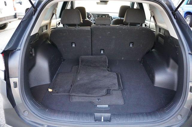 Photo of 2024 Gravity Gray Kia Sportage